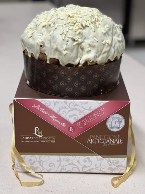 Panettone artigianale con Gocce di Cioccolato e Frutti di Bosco